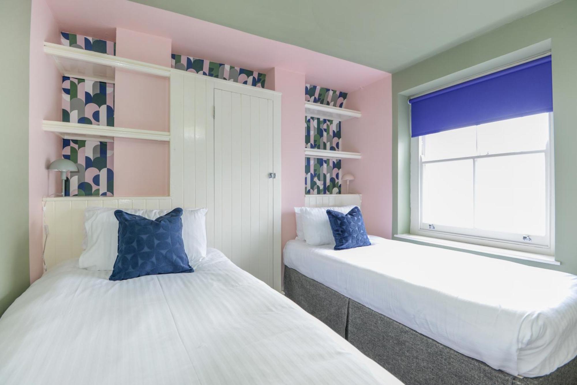 Harbour Court Plymouth - Free Parking - Tucked Away On The Barbican With Courtyard - By Ocean City Retreats Bagian luar foto